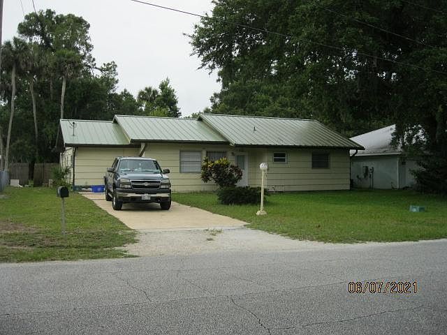 1st image of 710 Louise Ave