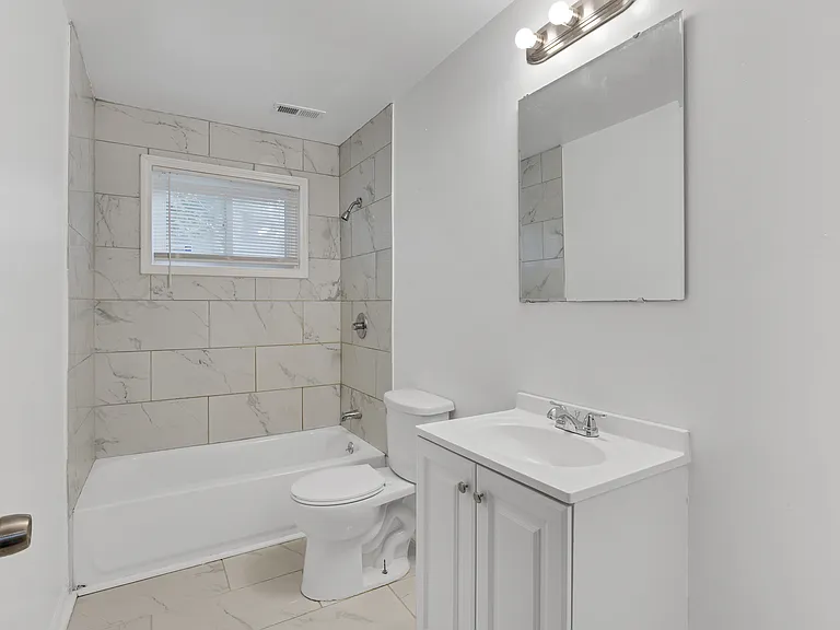 14360 Chapel St — Photo 1
