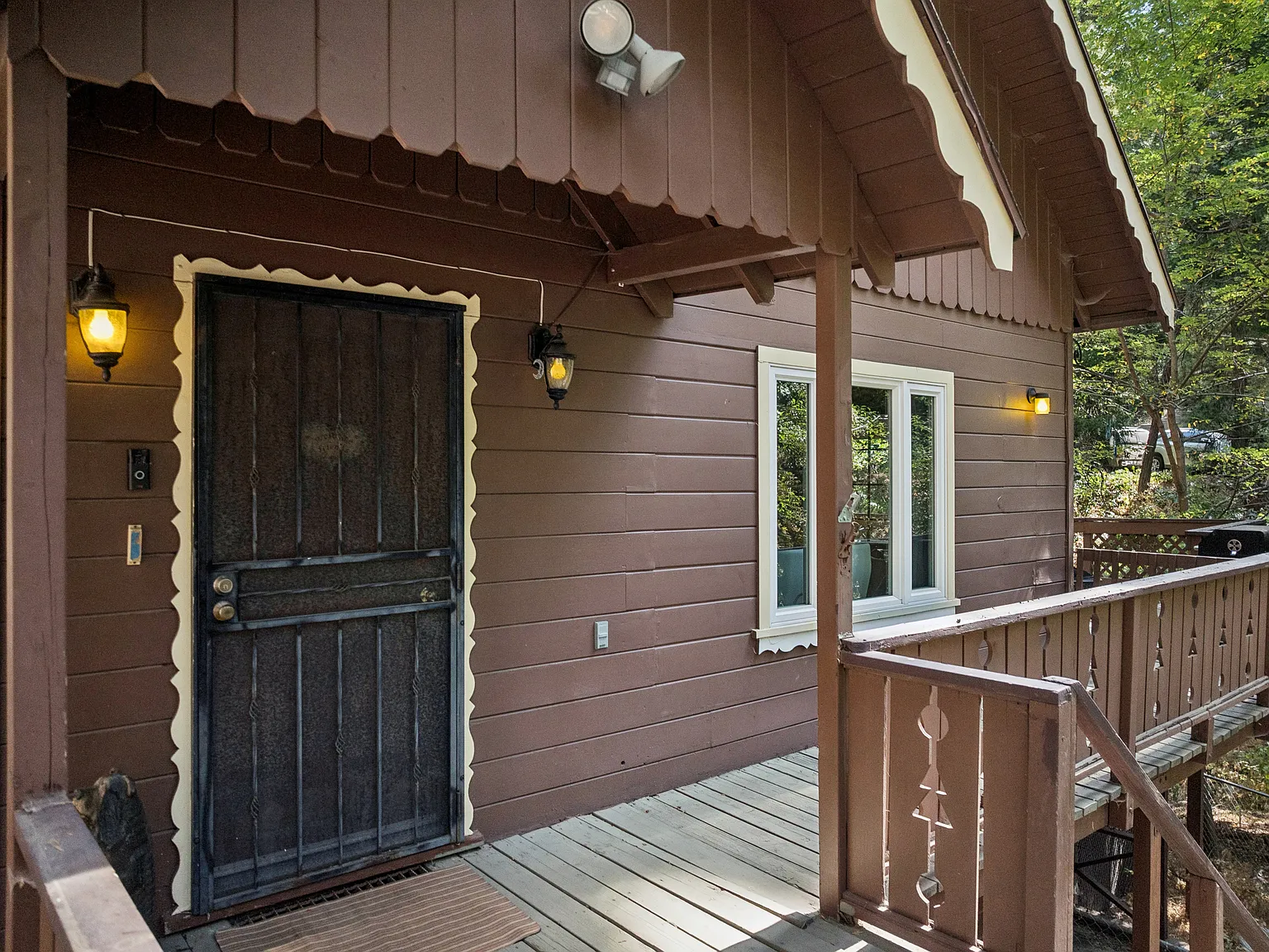 2 bed, 952 sqft, $2,300 — Photo 3