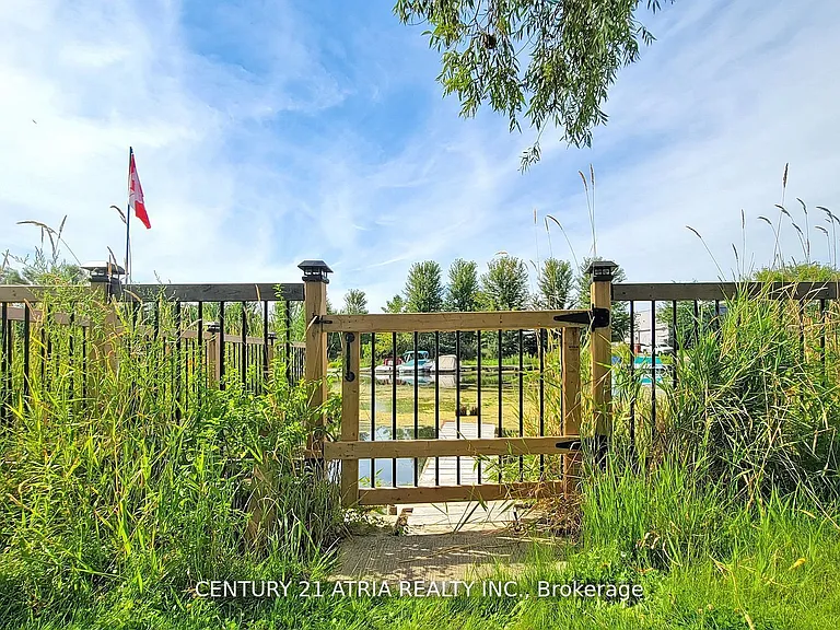 175 Riveredge Dr — Photo 24