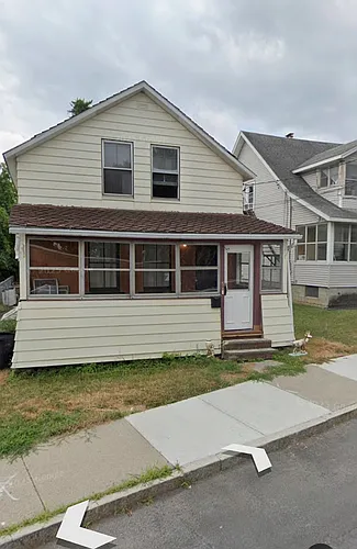 5 Yardboro Ave Photo 1