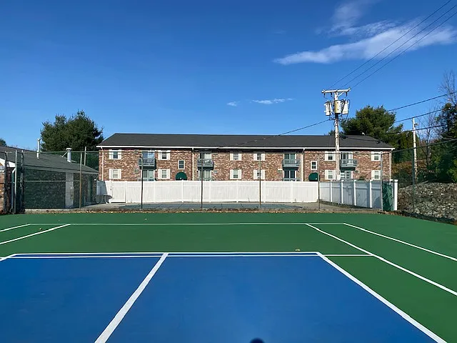 200 Manville Hill Rd — Photo 1