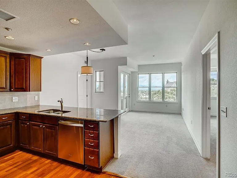 2200 S University Blvd #516 — Photo 7