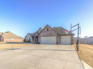 22172 E 114th Pl S, Broken Arrow, OK 74014