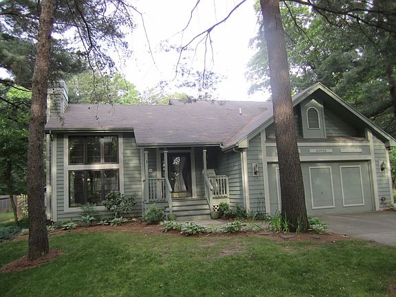 2nd image of 50920 Sherwood Dr