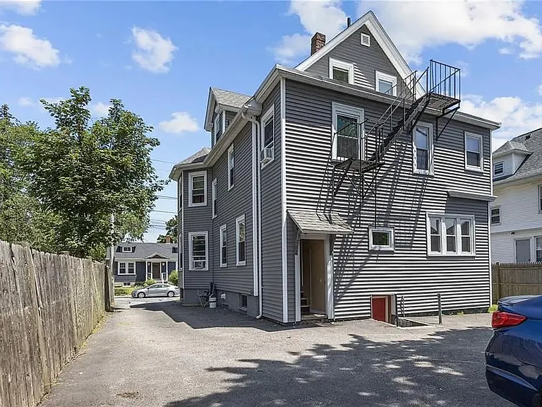 233 Waterman Ave #2 — Photo 2