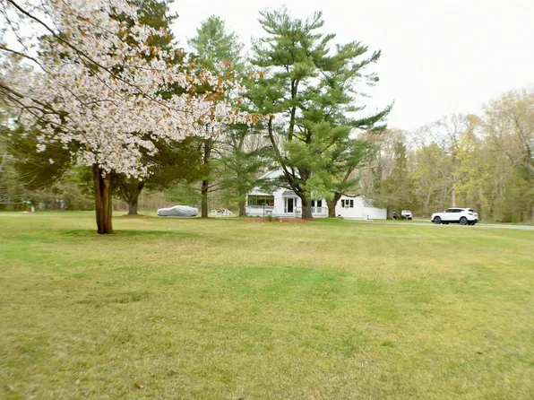 67 Long Island Avenue, Yaphank, NY 11980