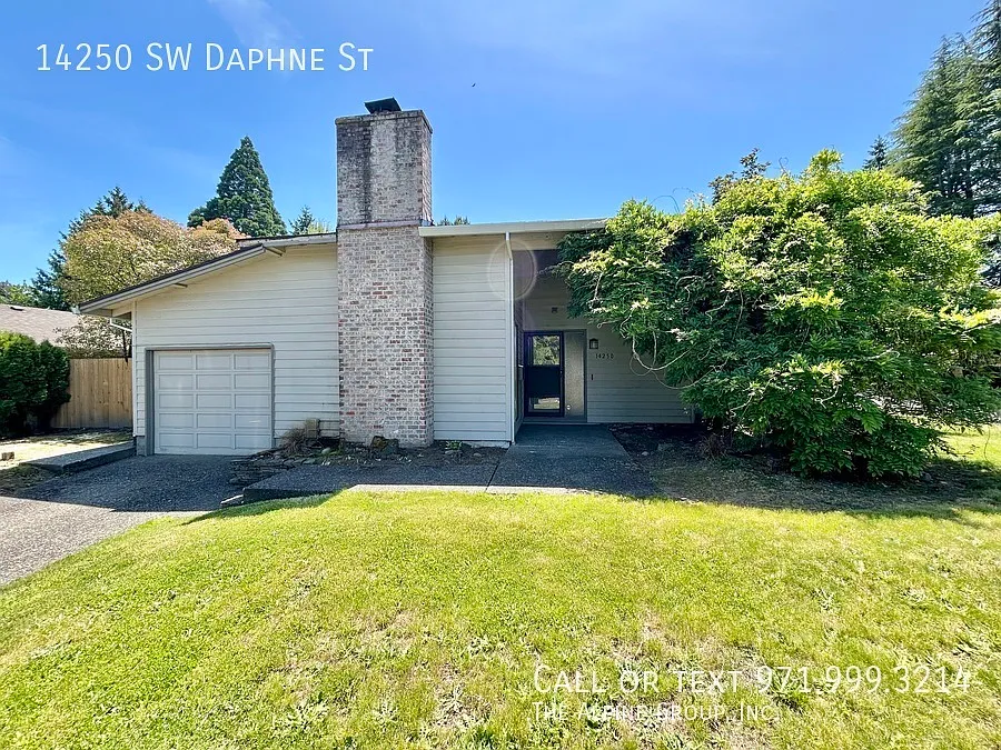14250 SW Daphne St photo 1