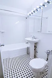 Rented by Living New York