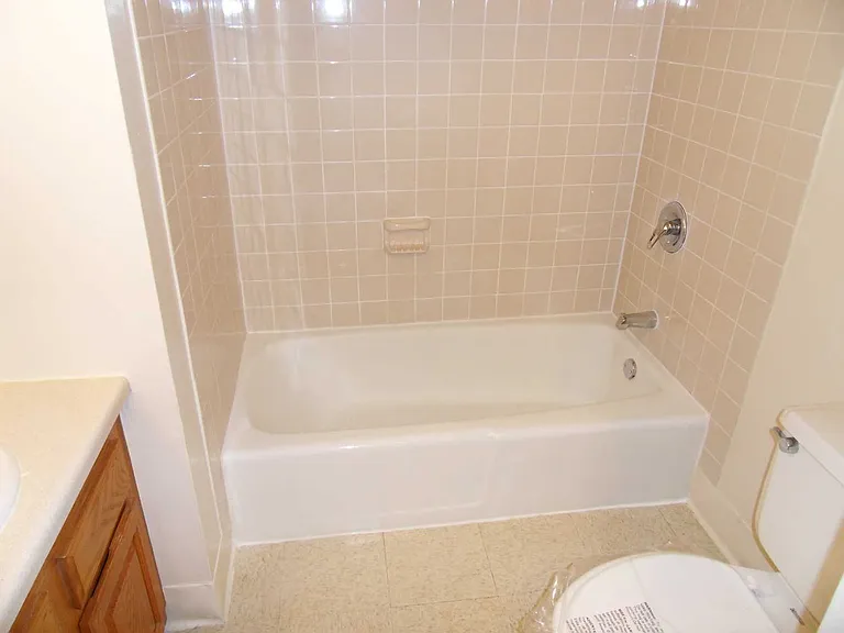 Unit bathroom