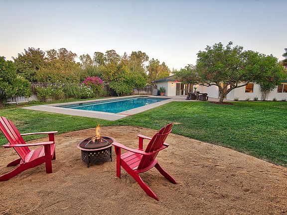 3rd image of 6106 Manzanillo Dr