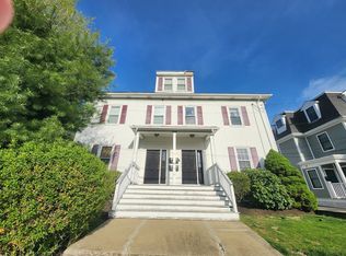 206 Adams St APT 3, Waltham, MA 02453