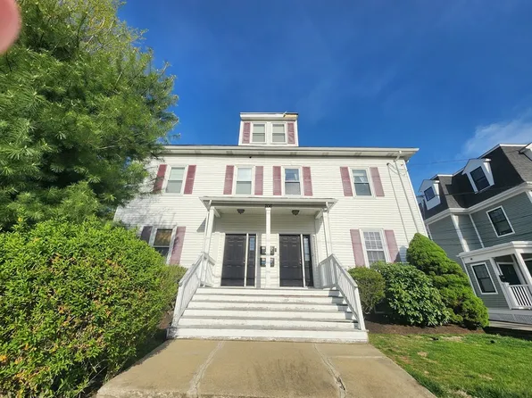 206 Adams St APT 3, Waltham, MA 02453