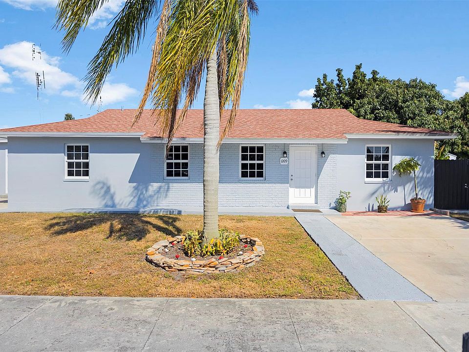 1st image of 1209 W Broward Street