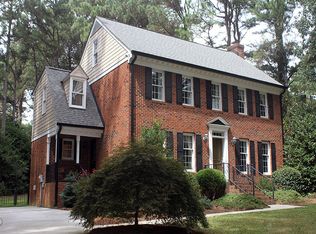 2712 Farnborough Rd, Raleigh, NC 27613