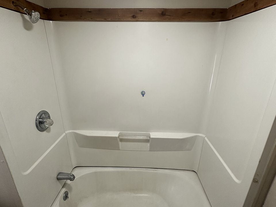 3717 W Water St Apt 3, photo 12