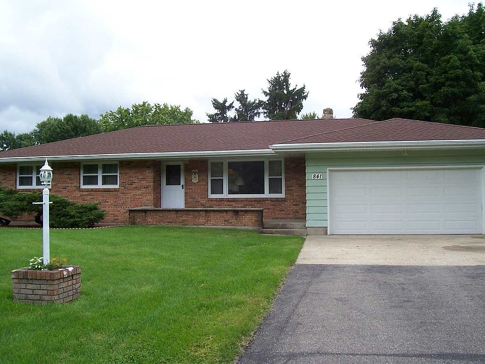 1st image of 841 W Happy Holw
