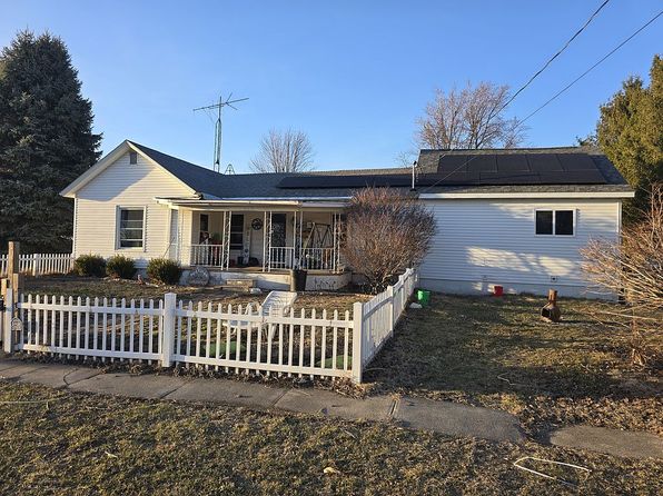 410 W Plum St, Kirkwood, IL 61447