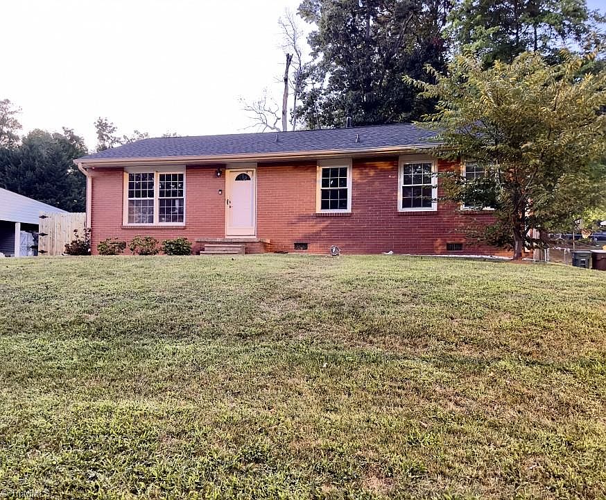 1st image of 3203 Oberlin Dr