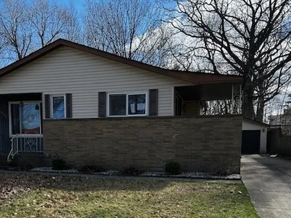 983 E 179th St, Cleveland, OH 44119