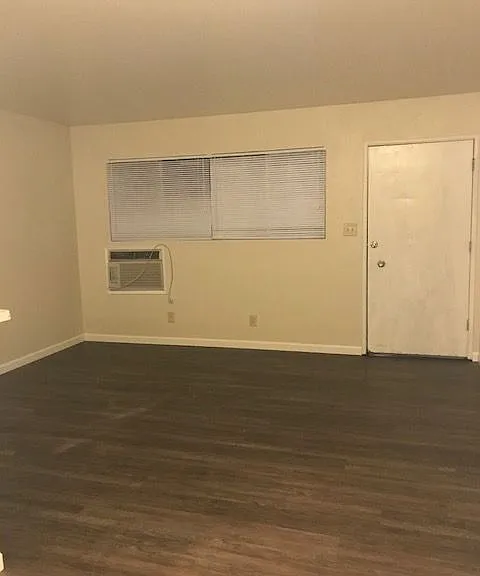 1075 Cypress St #2 — Photo 5