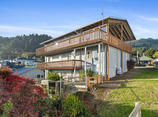 305 Cypress Ave, Garibaldi, OR 97118