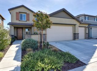 10001 Lorae Way, Elk Grove, CA 95624