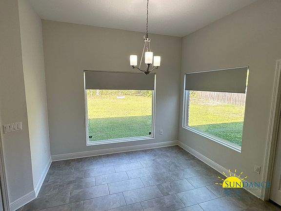 4th image of 2337 Salamanca St