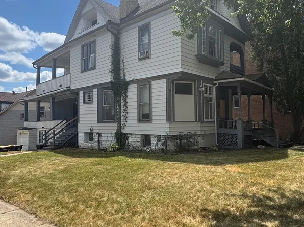 735 N Court St, Rockford, IL 61103