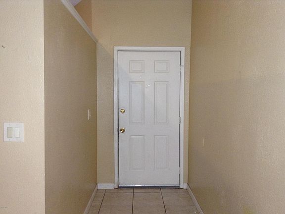 2nd image of 501 W Westcott Dr