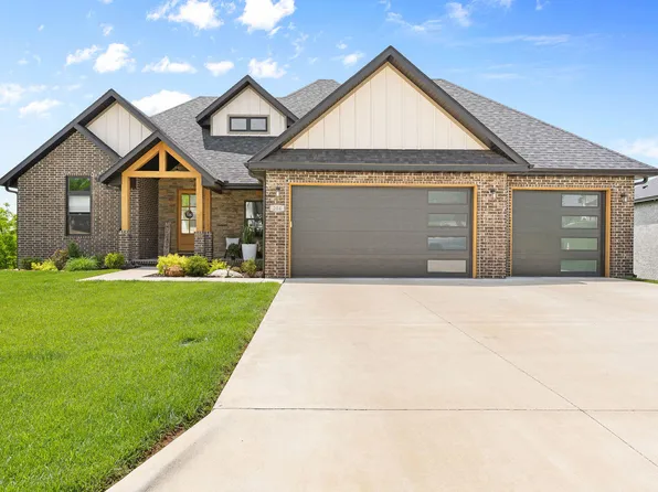 204 N Blarney Court, Nixa, MO 65714