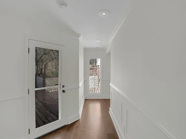 408 Wilby Dr — Photo 23