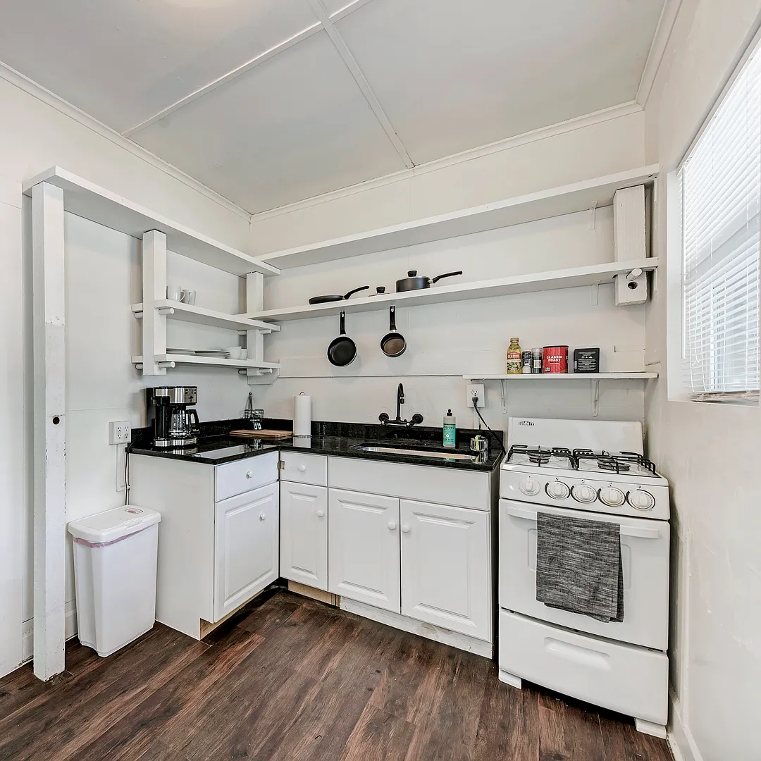 Charming Fully Furnished Studio in the Heart of UT Campus $1,600/Month — Photo 3