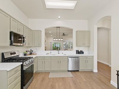 5433 Pearlstone Dr, Antelope, CA, 95843