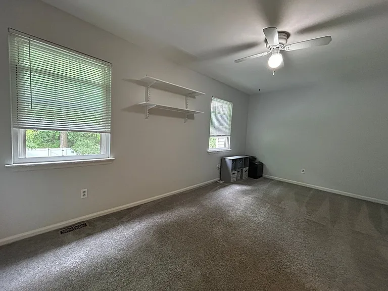 5059 E Woodmill Dr — Photo 21