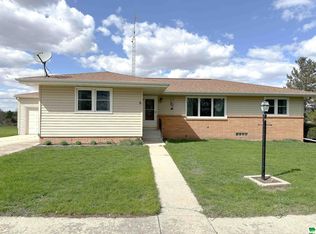 303 Ash St, Varina, IA 50593