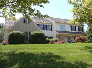 821 Avonwood Dr, Wayne, PA 19087