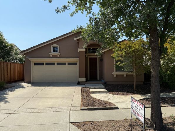 1665 Highland Dr