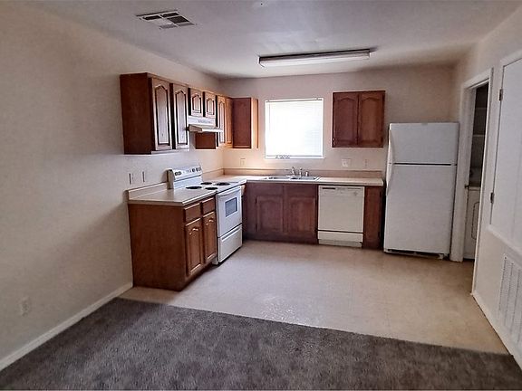 4th image of 1677 W Neptune St APT 1