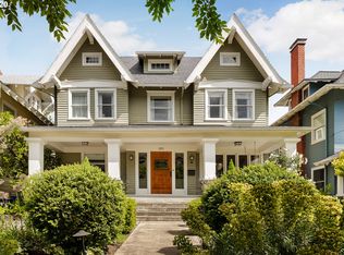 2475 NW Overton St, Portland, OR 97210