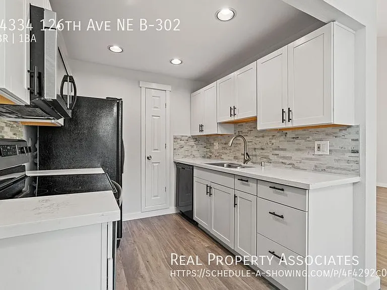 14334 126th Ave NE #B302 — Photo 27