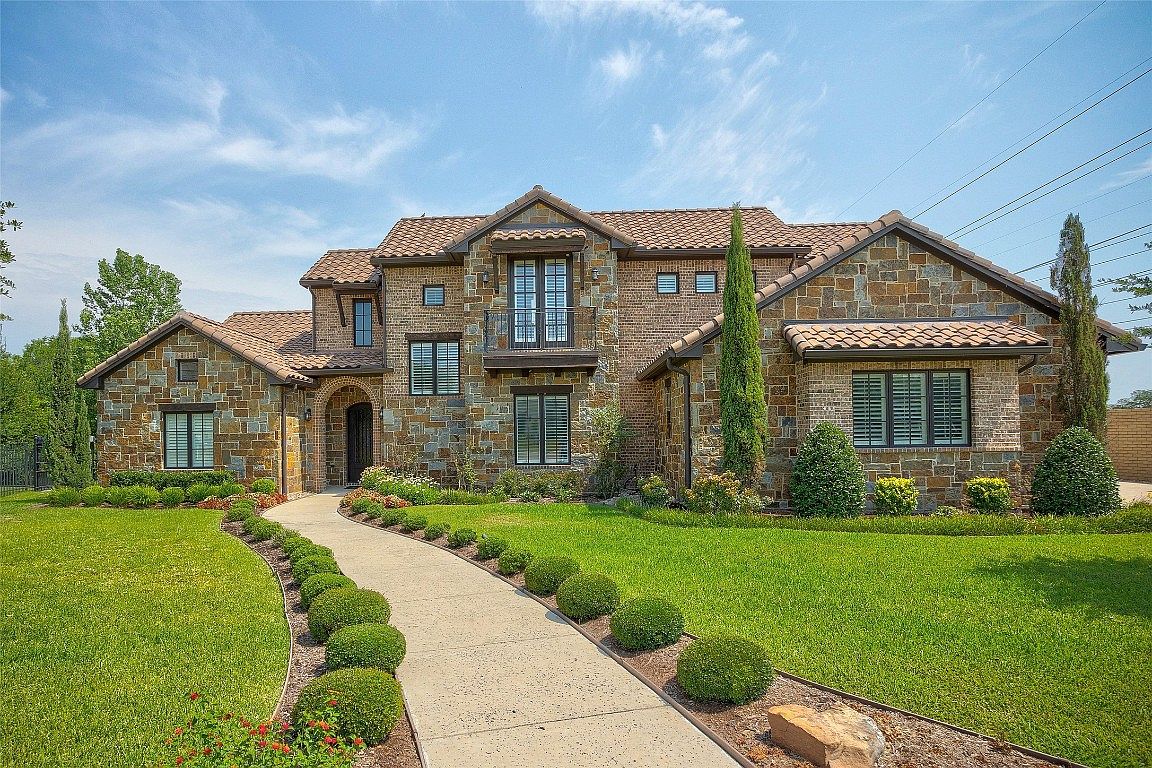 8500 Tierra Ct, Benbrook, TX 76126 Zillow