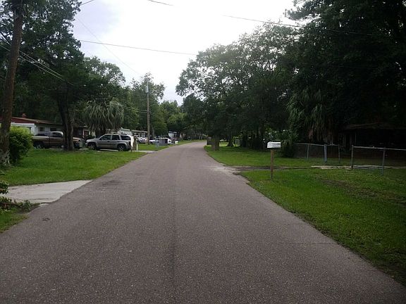 5th image of 1643 Keats Rd