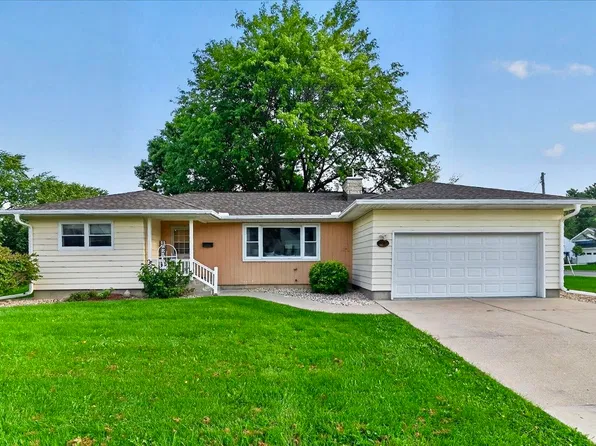 7204 University Ave, Middleton, WI 53562