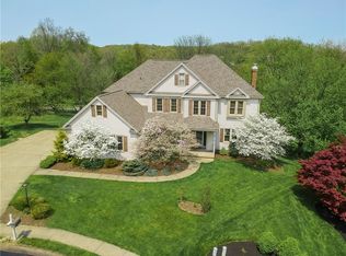 113 Apple Blossom Ln, Cranberry Township, PA 16066