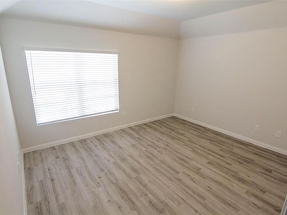 5th image of 21803 W Werrington Way