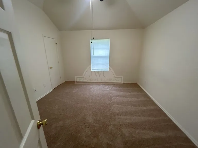 1911 Monte Carlo, Killeen — Photo 18