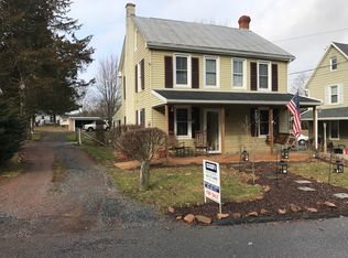 925 Maple St, Lititz, PA 17543