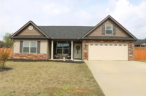 3 Robin Dr