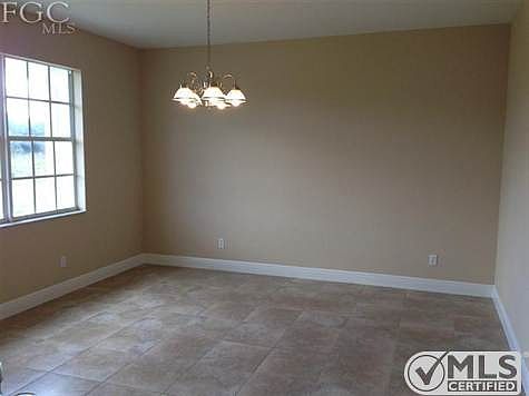 4th image of 1503 Canton Ave